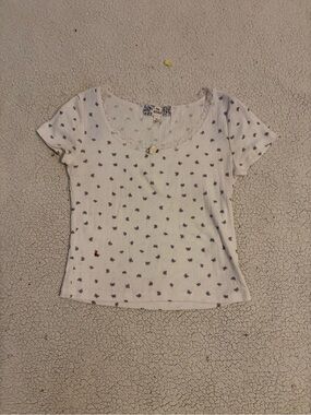 Pink Republic White Short-Sleeve Scoop Neck Top with.  Light butterfly print.